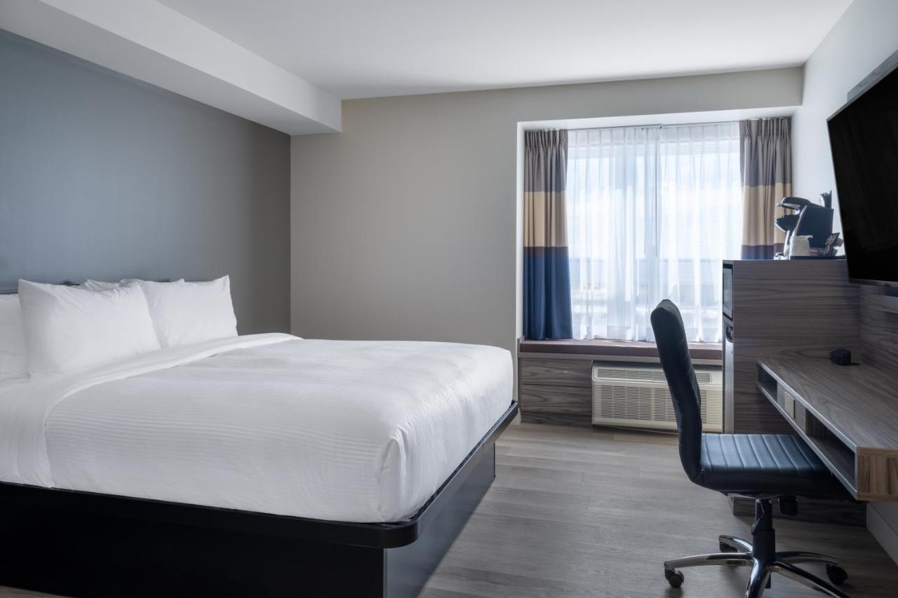 Microtel Inn & Suites By Wyndham Kanata Ottawa West Luaran gambar