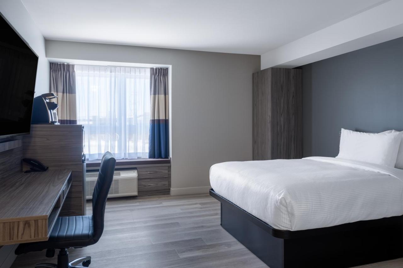 Microtel Inn & Suites By Wyndham Kanata Ottawa West Luaran gambar