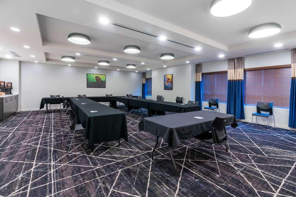 Microtel Inn & Suites By Wyndham Kanata Ottawa West Kemudahan gambar