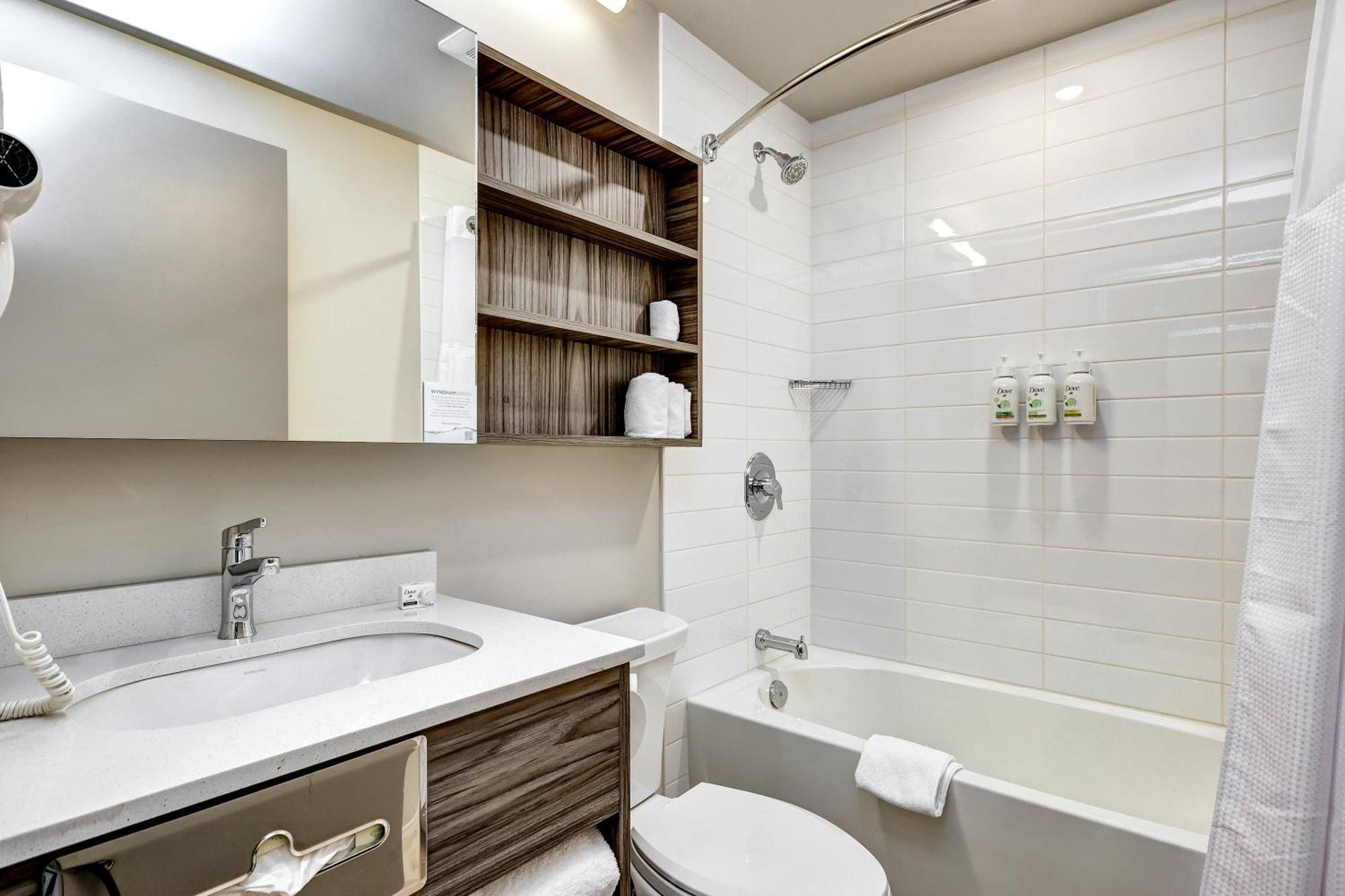 Microtel Inn & Suites By Wyndham Kanata Ottawa West Luaran gambar