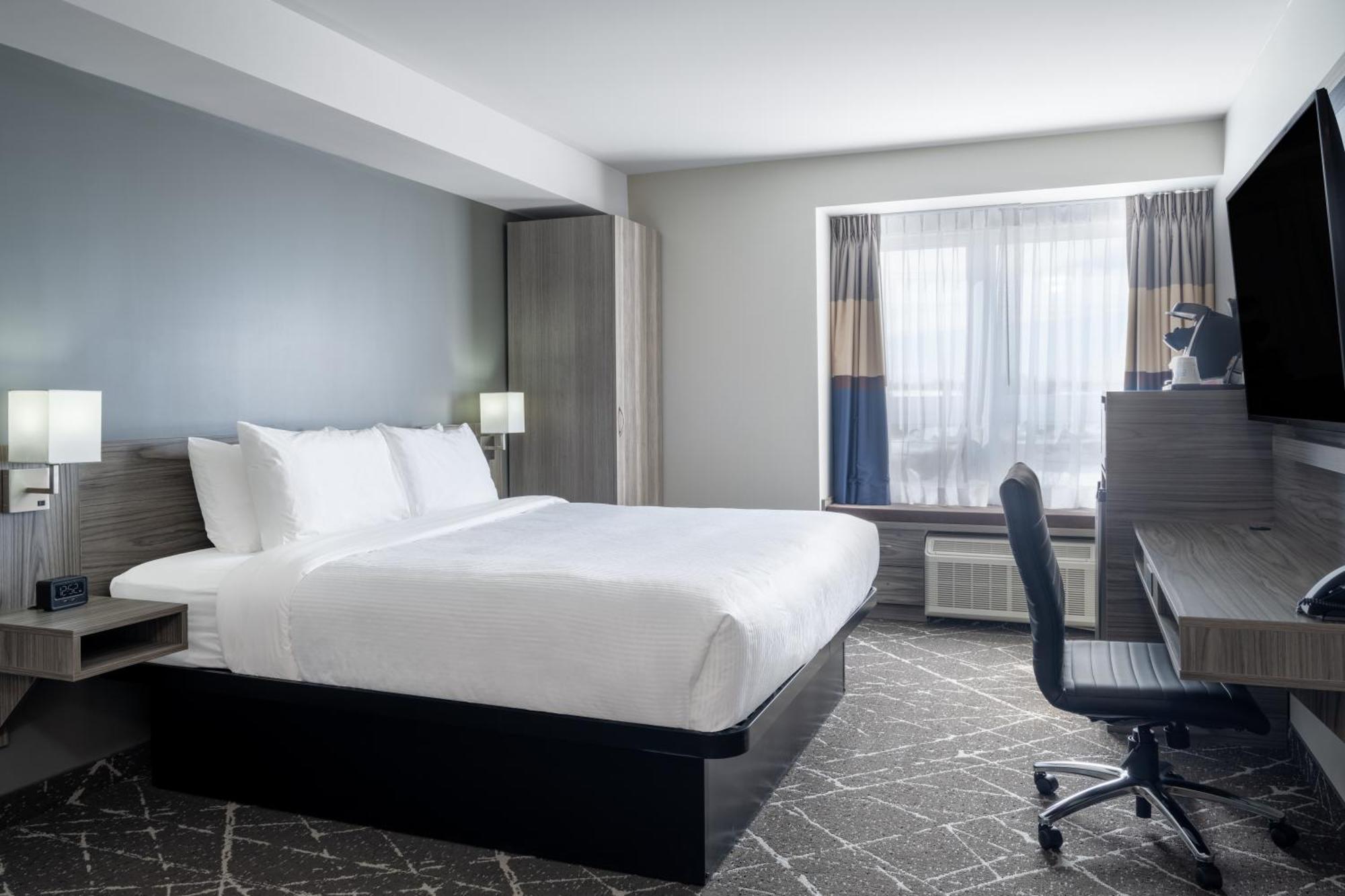 Microtel Inn & Suites By Wyndham Kanata Ottawa West Luaran gambar