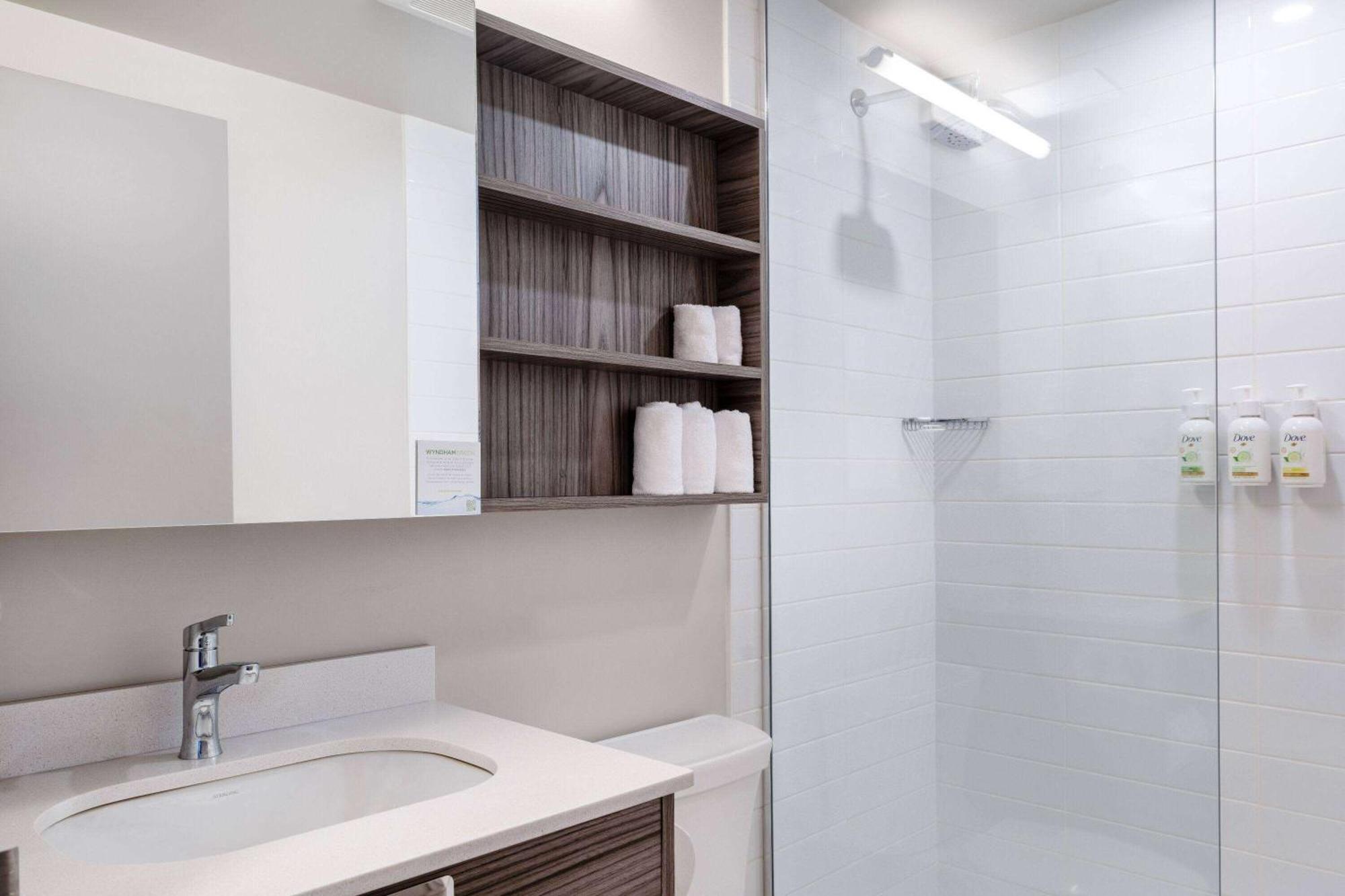Microtel Inn & Suites By Wyndham Kanata Ottawa West Luaran gambar