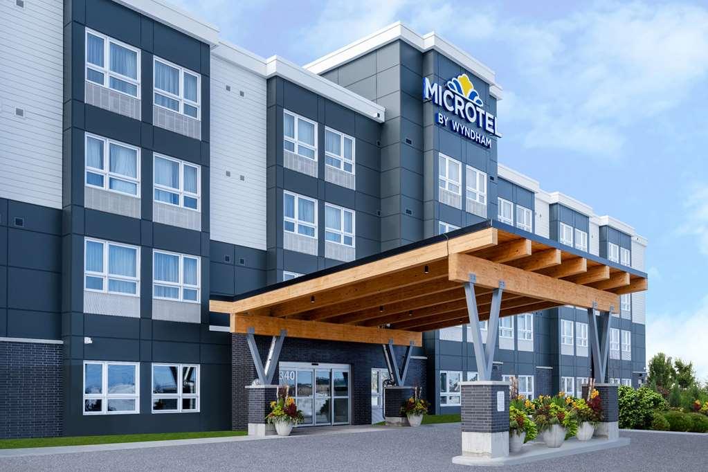 Microtel Inn & Suites By Wyndham Kanata Ottawa West Luaran gambar
